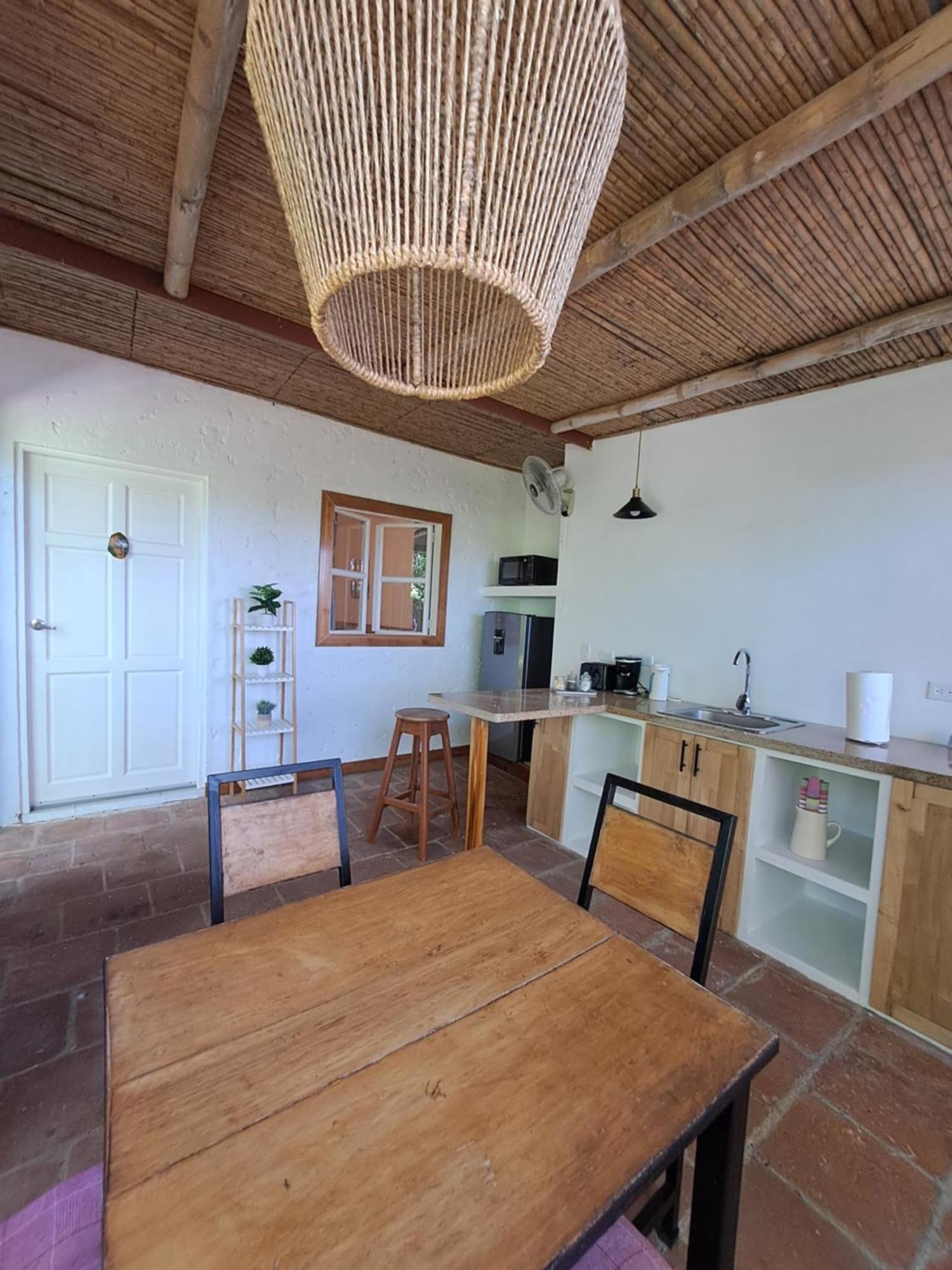 Casa Mapache Maison d'hôtes Tamarindo